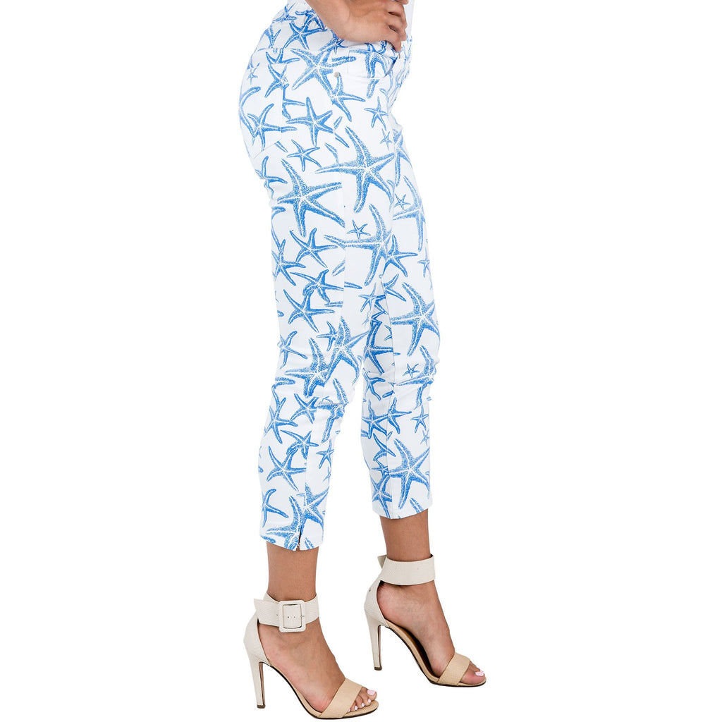 Miss Halladay Women's White Stretch Twill Slim Capri Jegging Beachy Star Printed