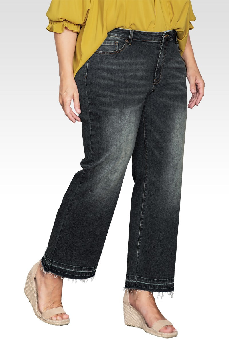 Plus Size Cropped Wide Leg Jeans - Black Vintage
