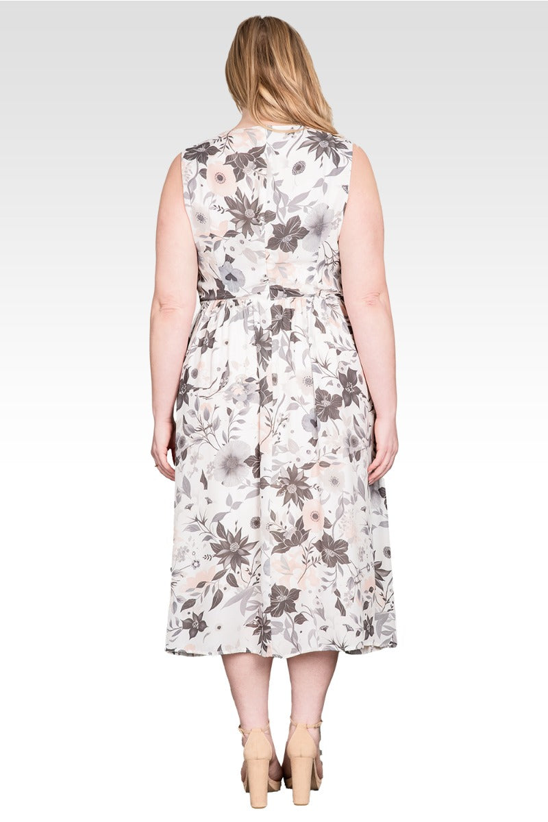 Plus Size Floral Print Sleeveless V-Neck Maxi A-Line Dress